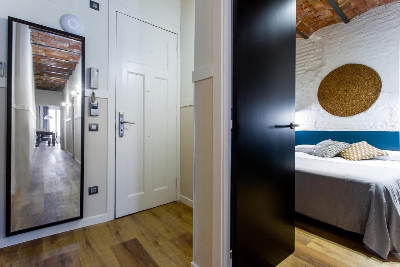 Ola Living Music Apartment Барселона Екстериор снимка
